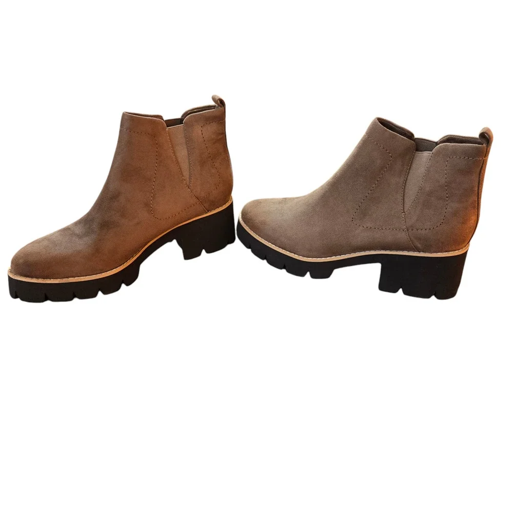 BC Footwear Fight for Your Right Ankle Boot Size 9.5 NWB